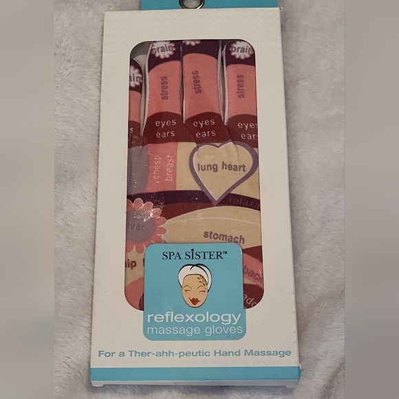 NWT!! Spa Sister MASSAGE GLOVES - Picture 1 of 6